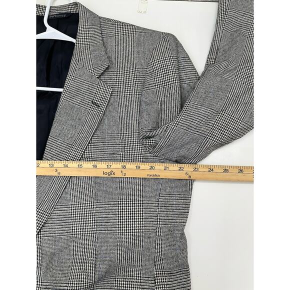 Burberry Saks Fifth Avenue Blazer Black White Plaid Houndstooth Pure Silk VTG - Picture 10 of 13